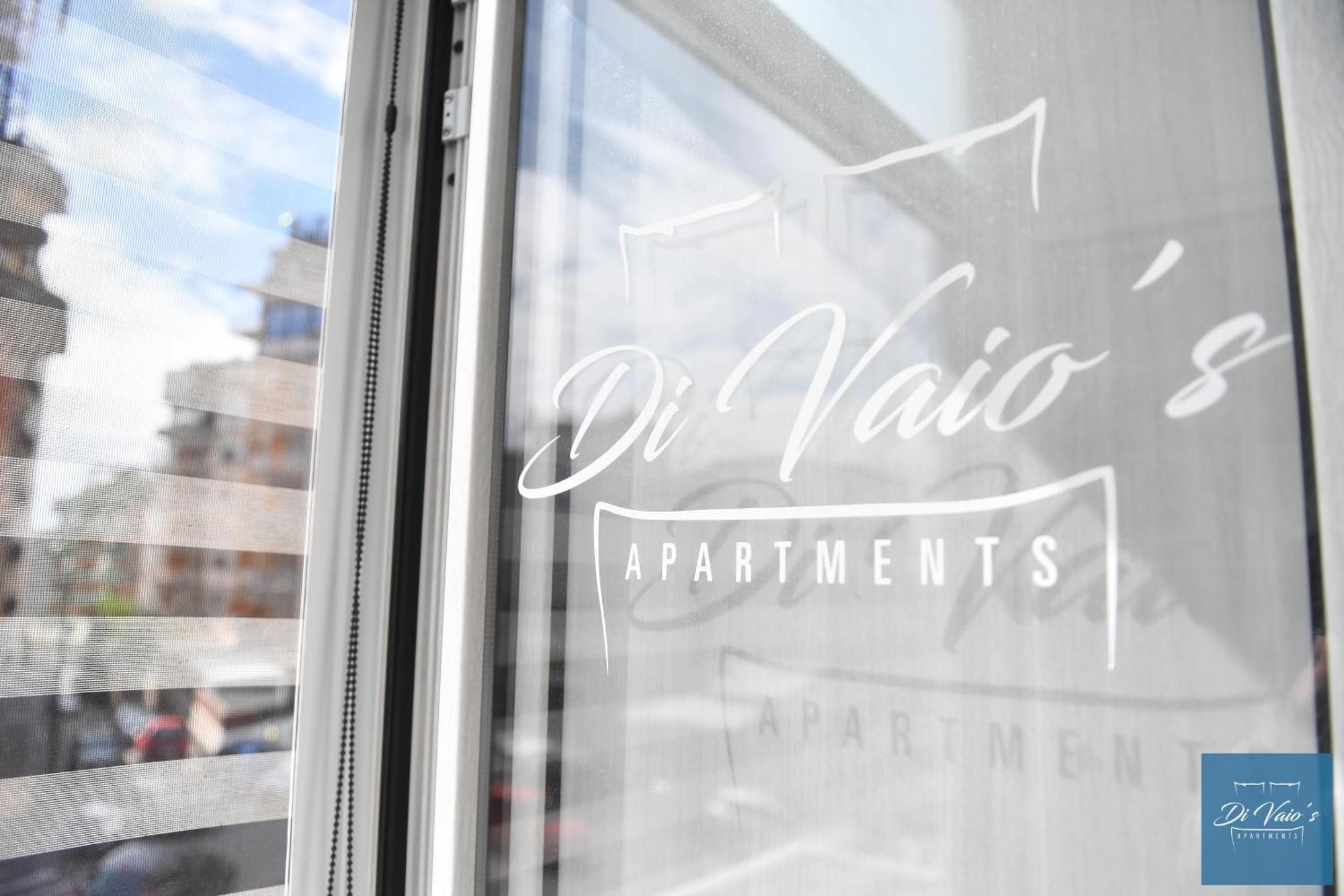 Di Vaio'S Apartments Naples Exterior photo